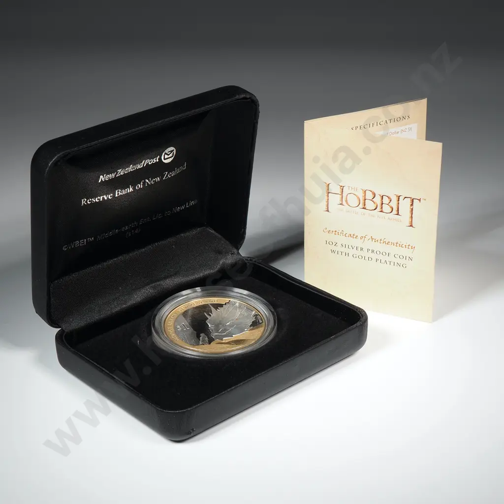 2014 New Zealand The Hobbit One Ounce Silver Proof Coin With Selective Gold Plating Image 1++