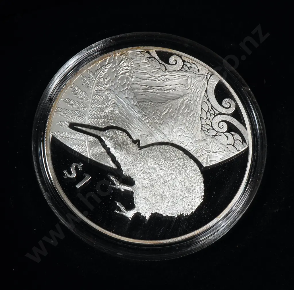 2014 New Zealand Kiwi Treasures Coin One Ounce Silver  Image 1++