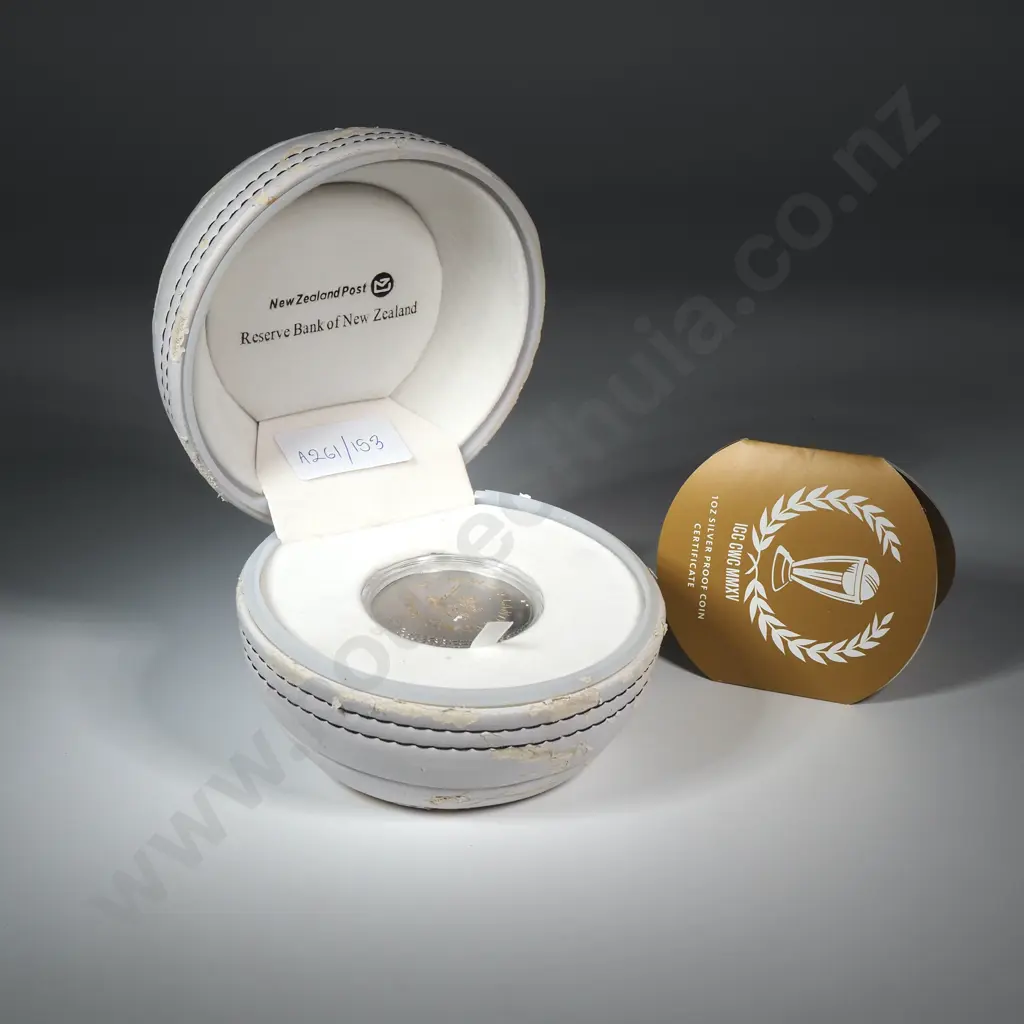 2015 ICC Cricket World Cup New Zealand One Ounce Silver Proof Coin  Image 1++