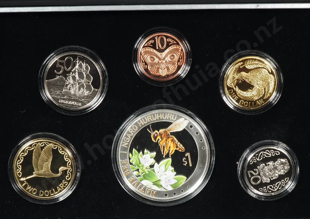 2023 New Zealand Proof Currency Coin Set w One Ounce Silver Proof Coin Image 1++