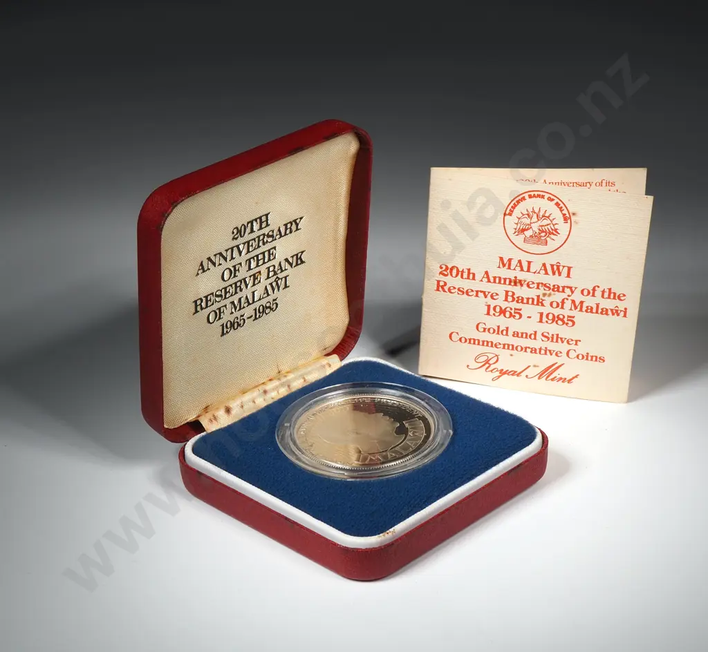Malawi 1985 proof silver 10 kwacha Image 1++