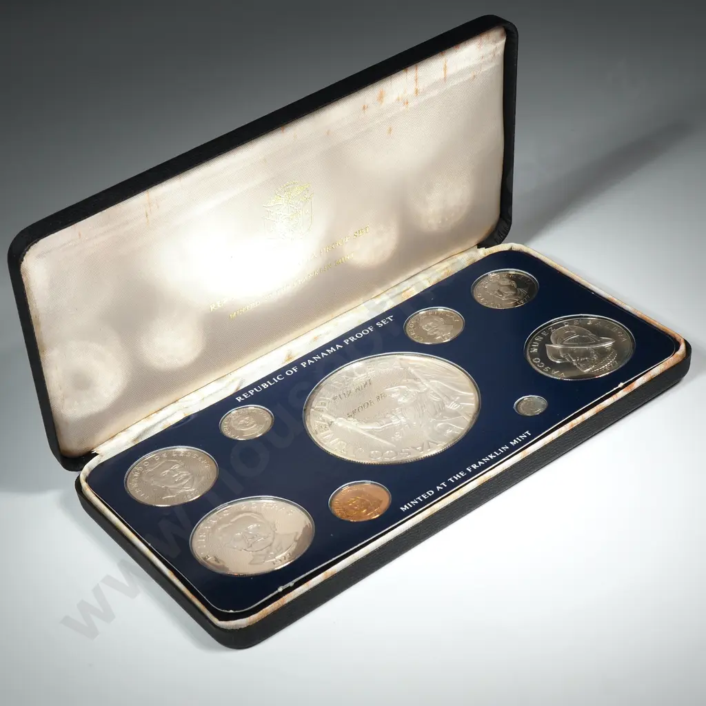 Panama 1977 proof set – Actual Silver Weight 5.6566 ounces .999 Image 1++