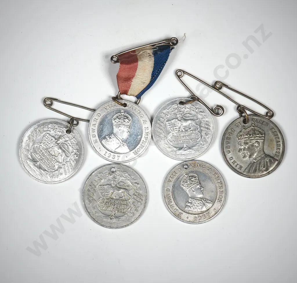 5 x life saving medals Image 1++