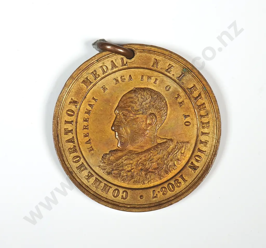 1906-7 Christchurch Exhibition Large Gilt Medallion - Lightly Engraved "Waiter" Image 1++