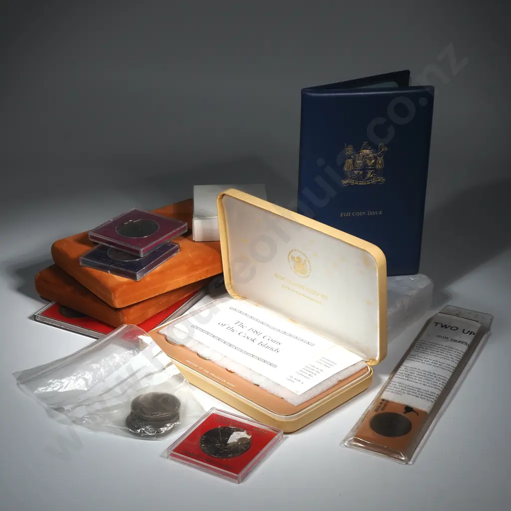 14 Pacific Islands & Australia Coins & Coin Sets  Image 1++