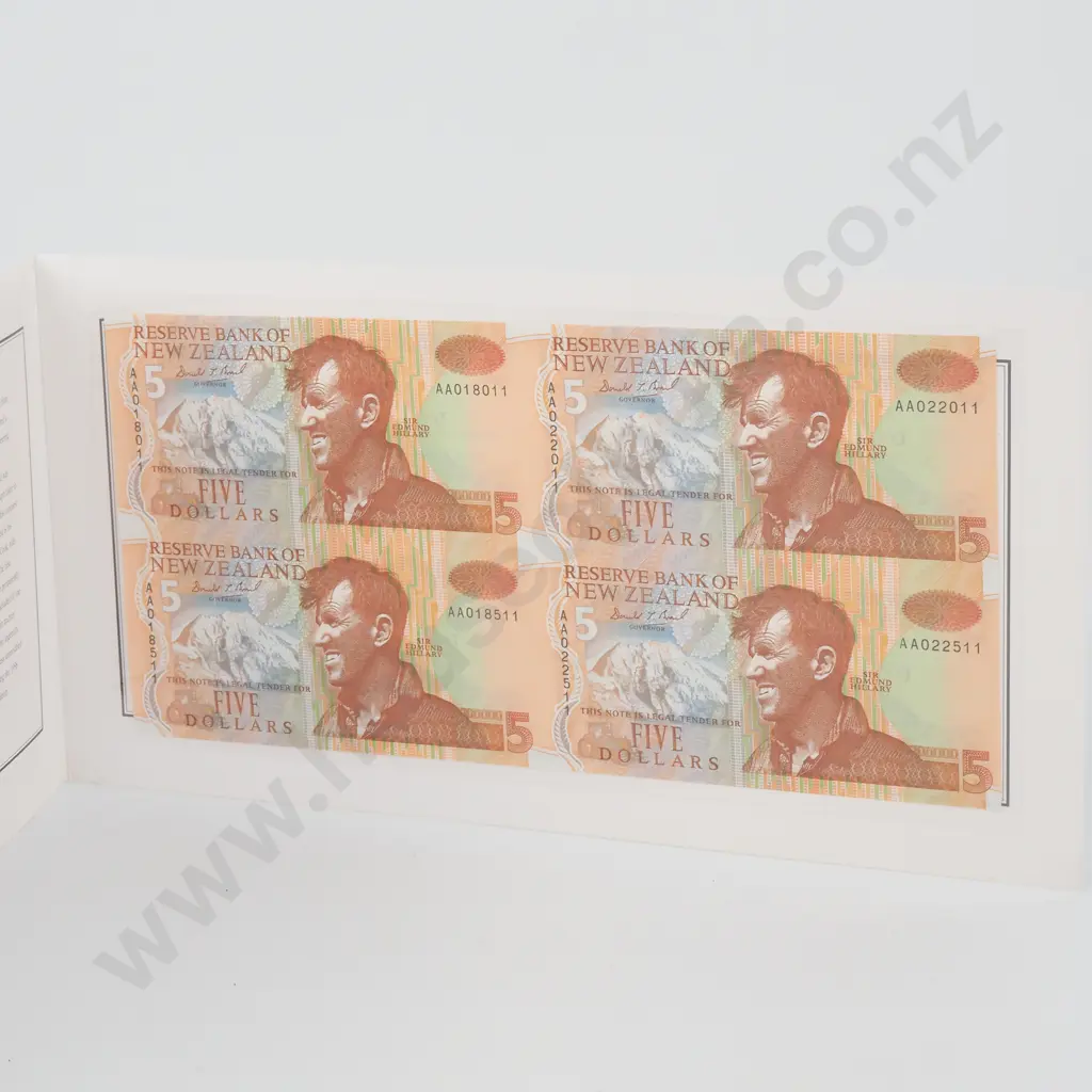 1992 New Zealand Uncut Sheet of Four Five Dollar Banknotes - Presentation Pack  Image 1++