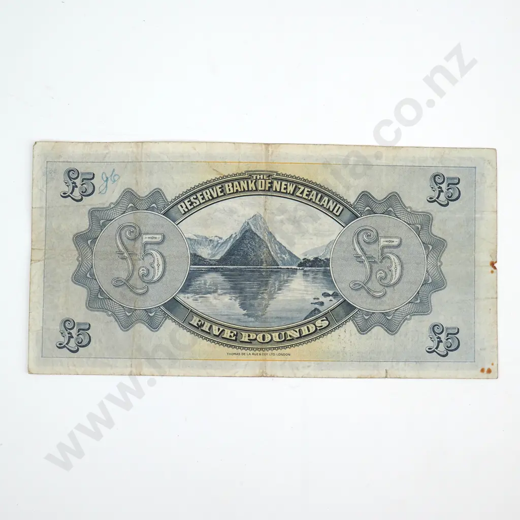 1934-1940 Reserve Bank Lefeaux Kiwi Five Pounds IK204127 Image 1++
