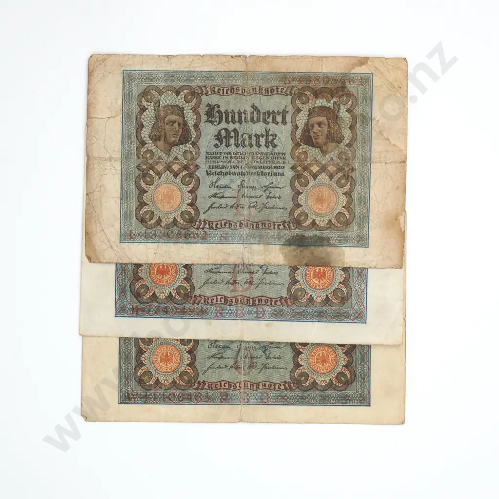 Three German 100 Mark Banknotes  Image 1++