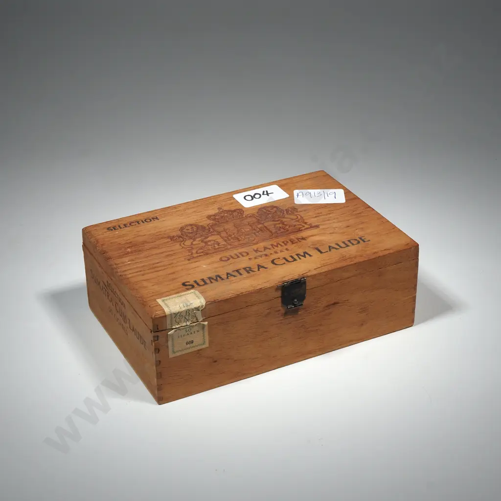 Vintage Cigar Box  Image 1++