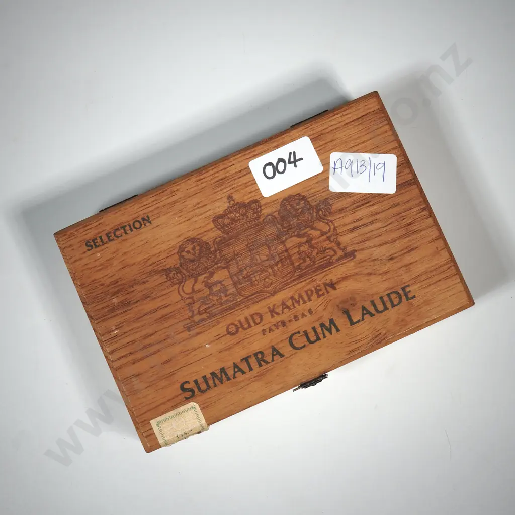 Vintage Cigar Box  Image 1++