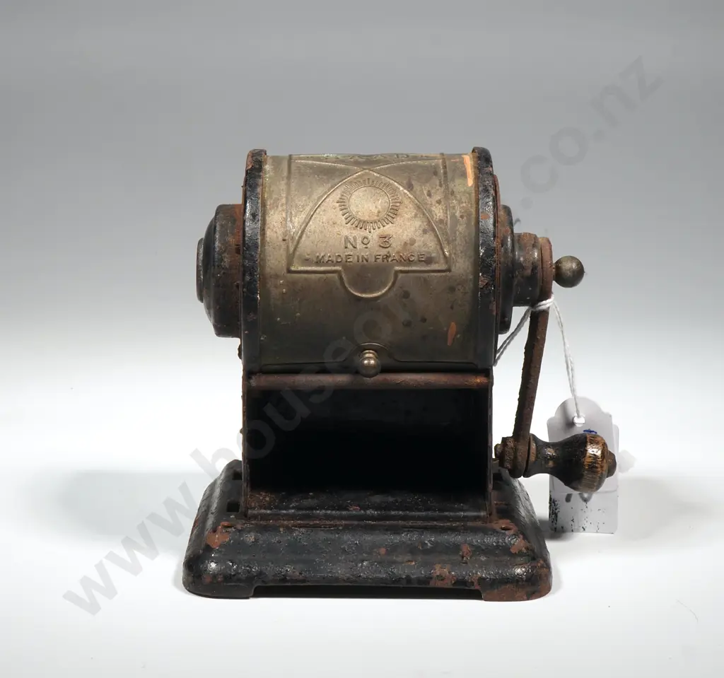 Vintage French SAAD No 3 Mechanical Pencil Sharpener Image 1++