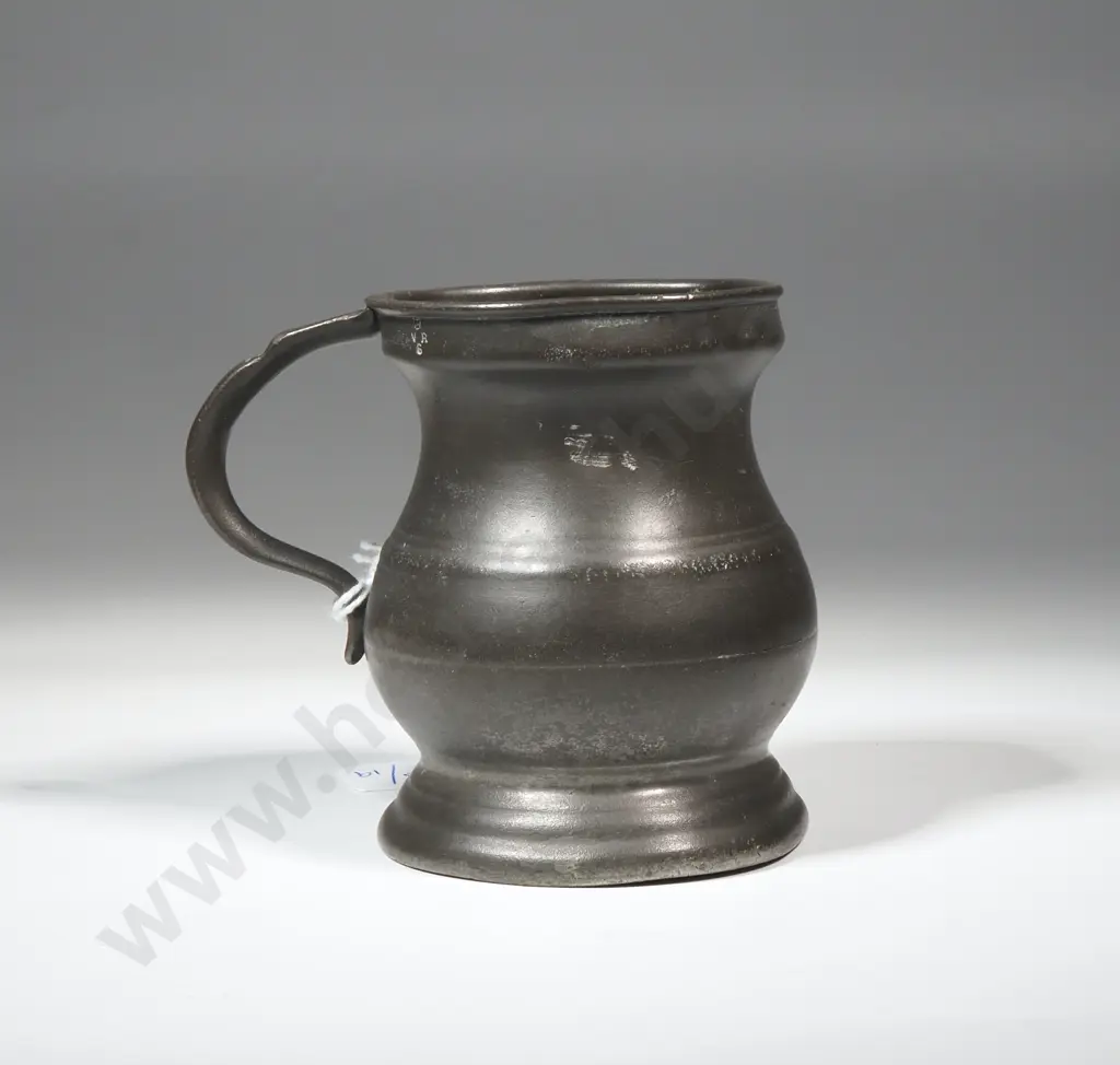 Victorian Pewter Mug - One Gill Measure Image 1++