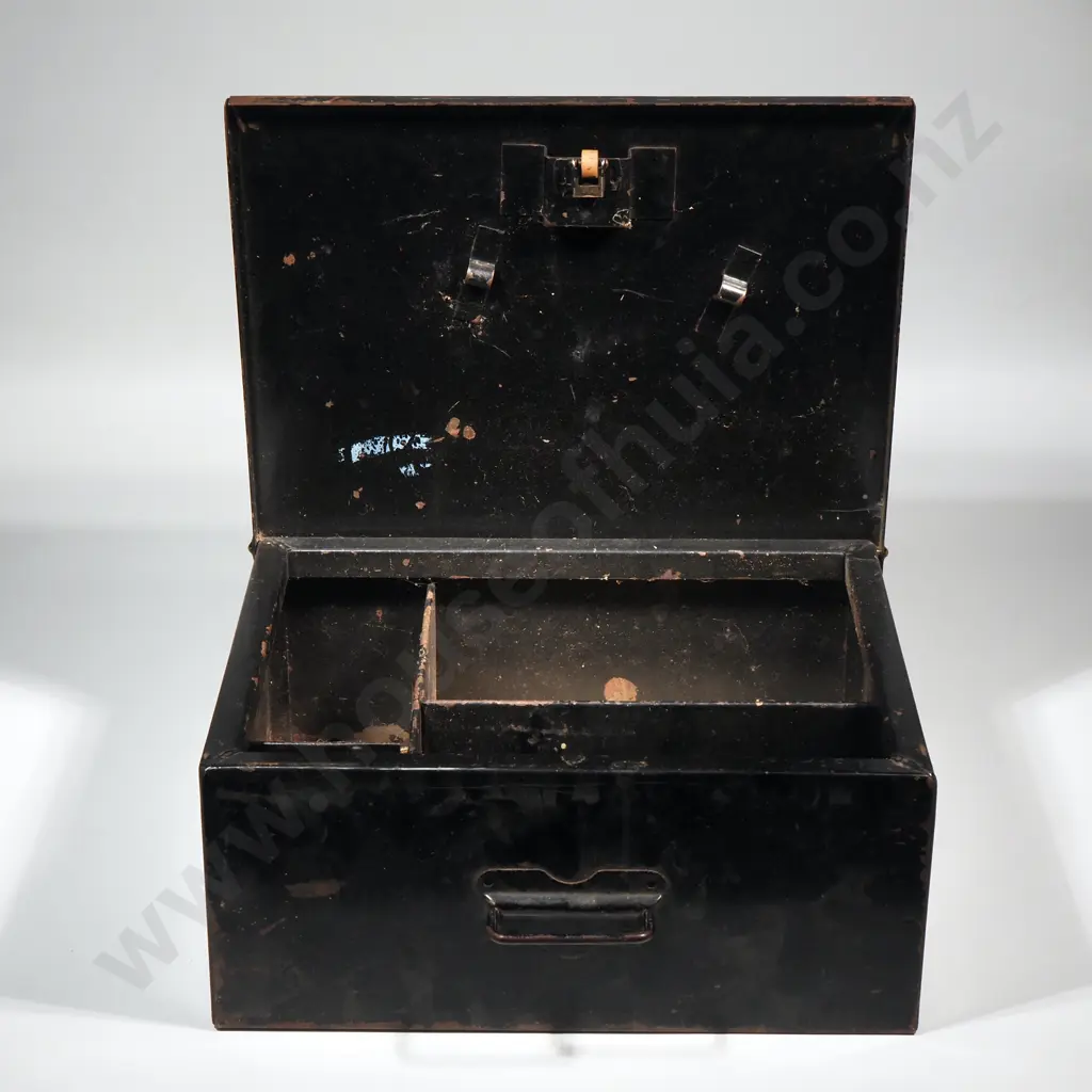 Black Metal First Aid Container Image 1++