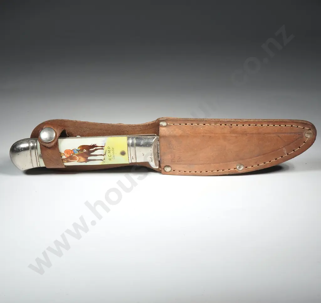 Souvenir Sheath Knife w Leather Sheath - Royal Canadian Mounted Police Image 1++