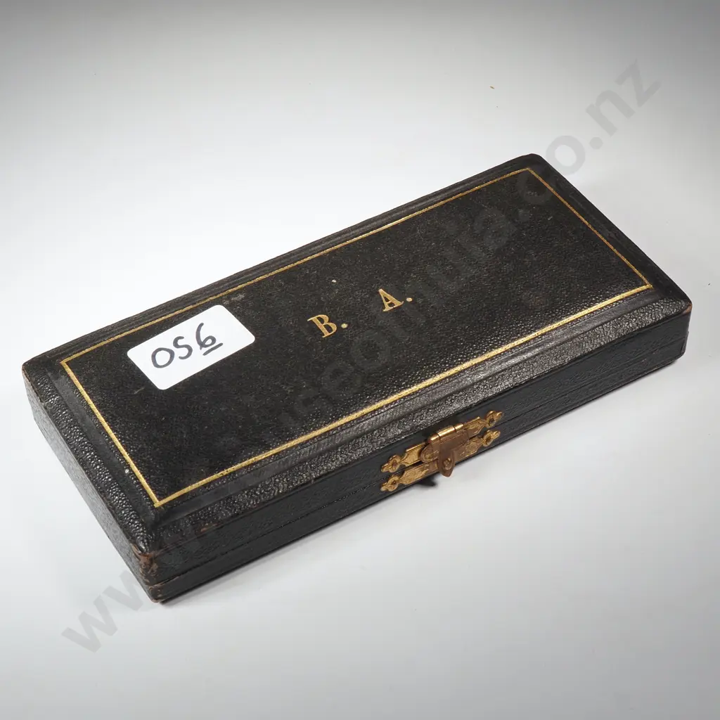 Exquisite Cased S/P Jam Spoon & Butter Knife Set Image 1++