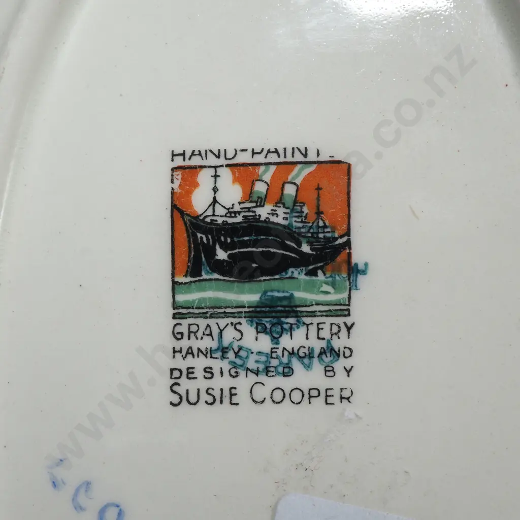 Grays Pottery "Crocus" Dinner Oval Bowl designed by Susie Cooper - c1928 Image 1++