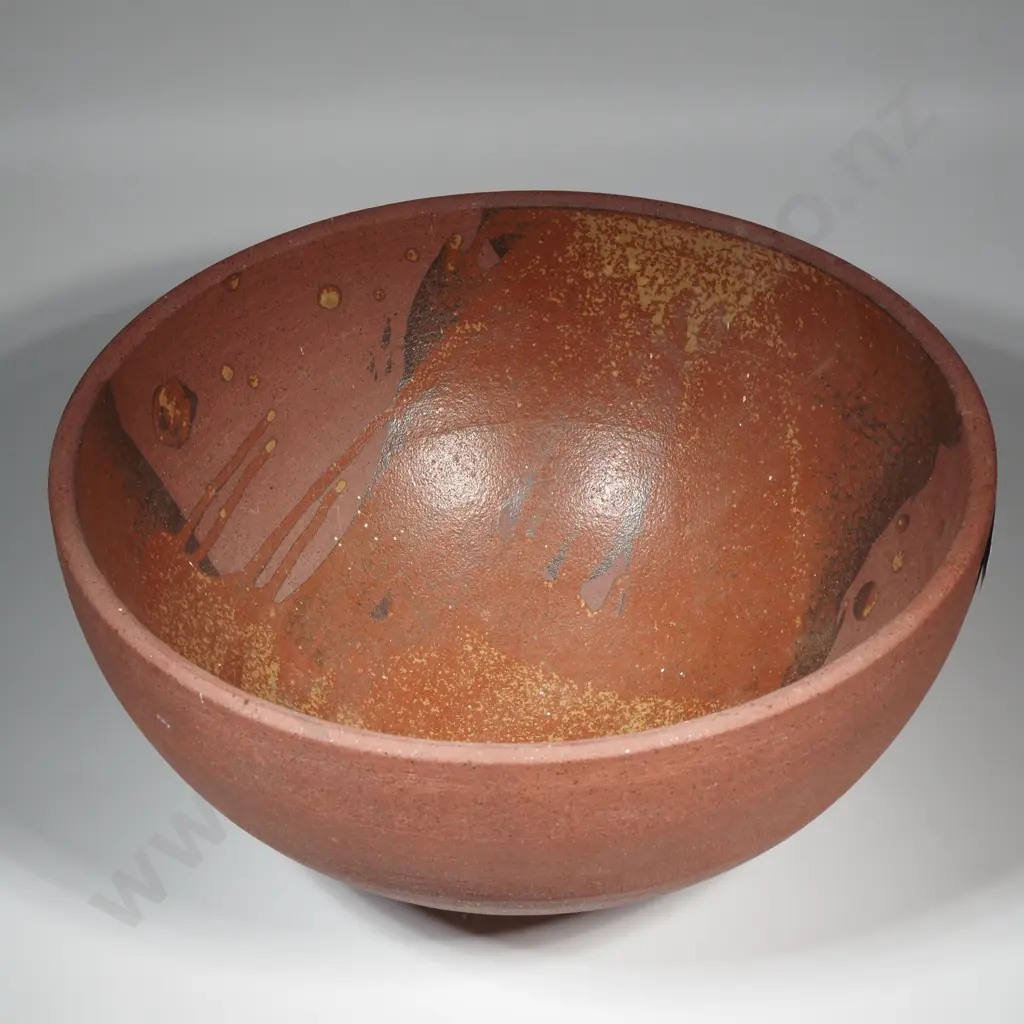 Aina Apse, Large Pottery Bowl w Coarse Texture To Exterior & Brown & Green Glaze to Interior Image 1++