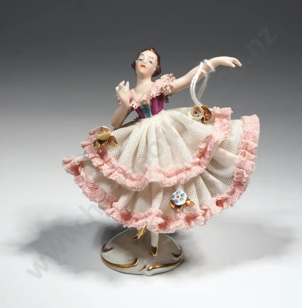 Small Dresden Figure w Crinoline Skirt - 'Lola' Image 1++
