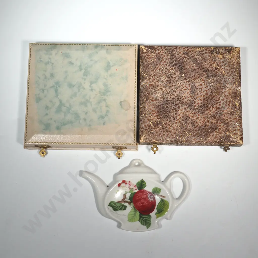 Boxed EPNS Cake Forks & Boxed EPNS Teaspoons Together w Portmeirion Pomona Spoon Rest.  Image 1++