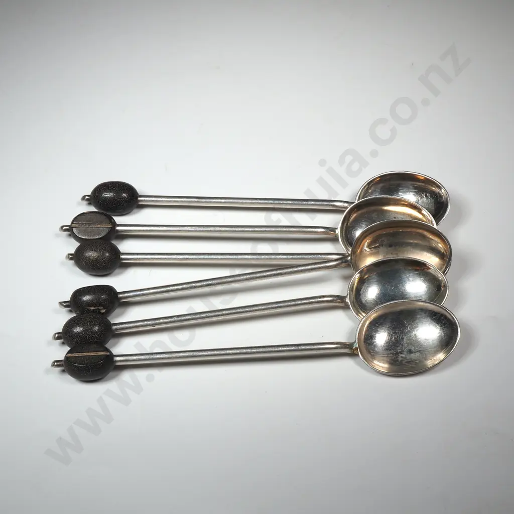 Set of 5 Sterling Silver Coffee Spoons Image 1++