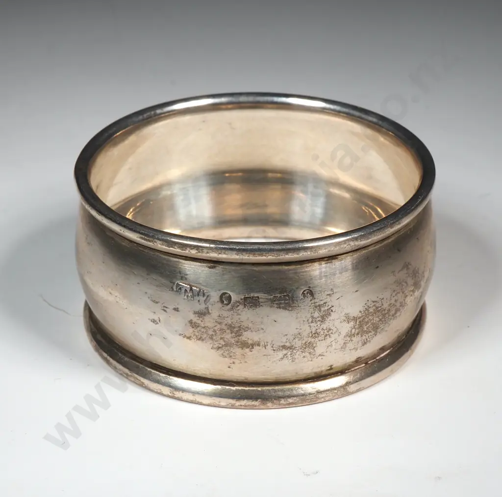 Sterling Silver Napkin Ring Image 1++