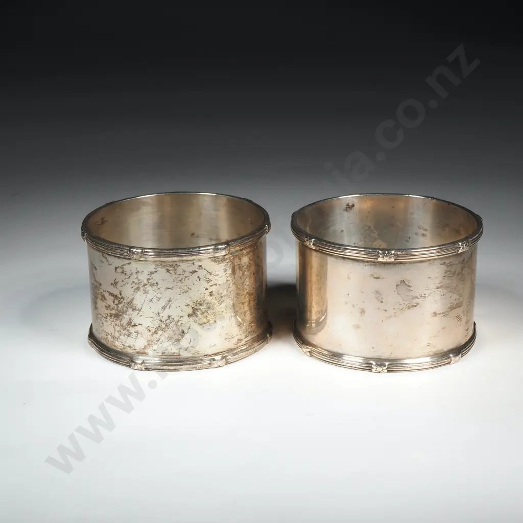 Pair of Sterling Silver Napkin Rings Image 1++