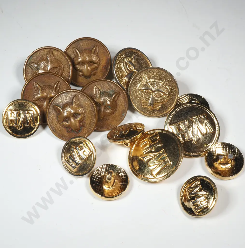 Assorted Lot of Buttons  Image 1++