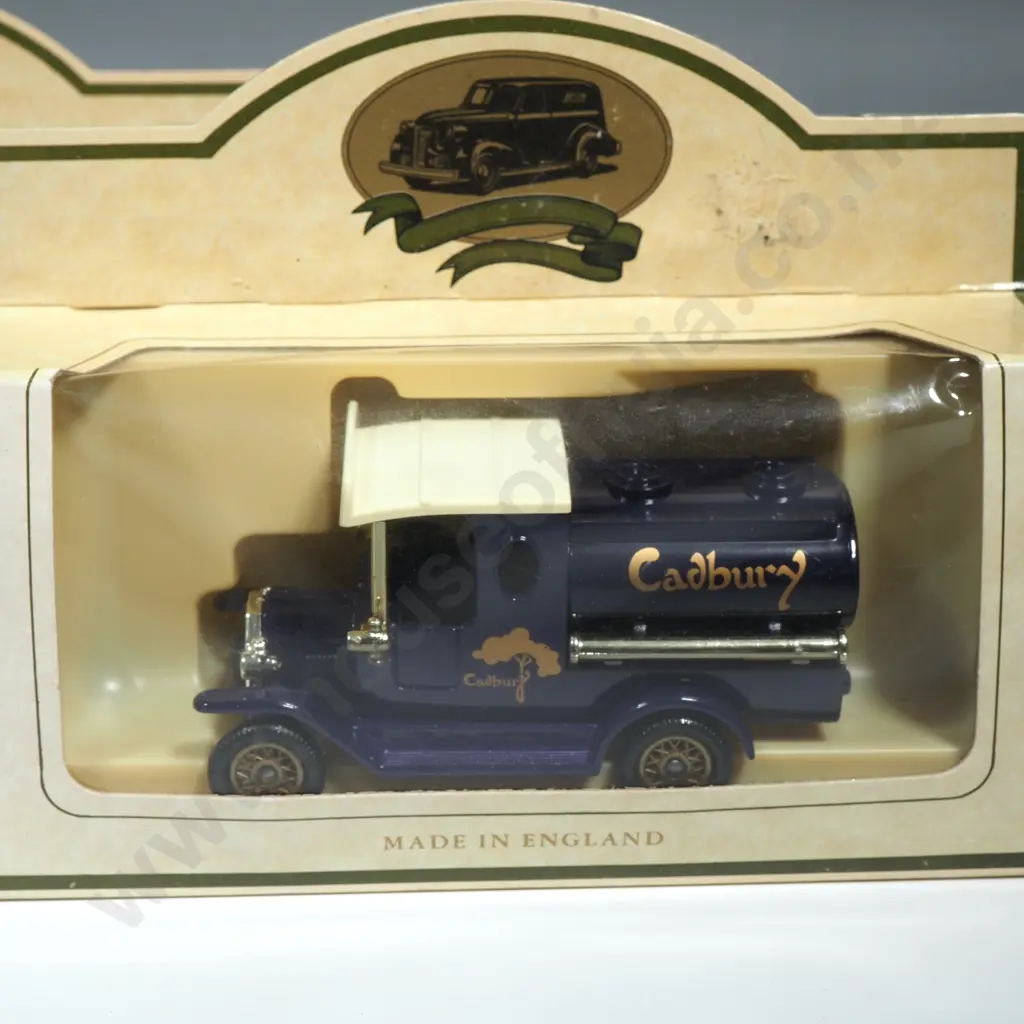 Three Vintage Cased Cadbury Model Cars Image 1++