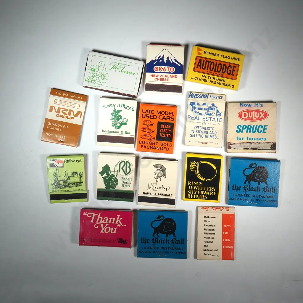 Collection Of Fifteen Vintage   Matchboxes Image 1++