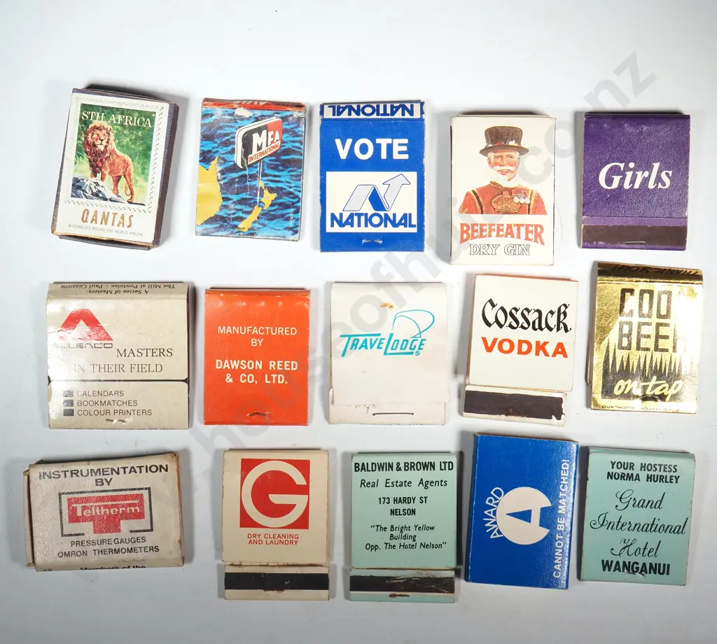 Collection Of Fifteen Vintage Matchboxes Image 1++