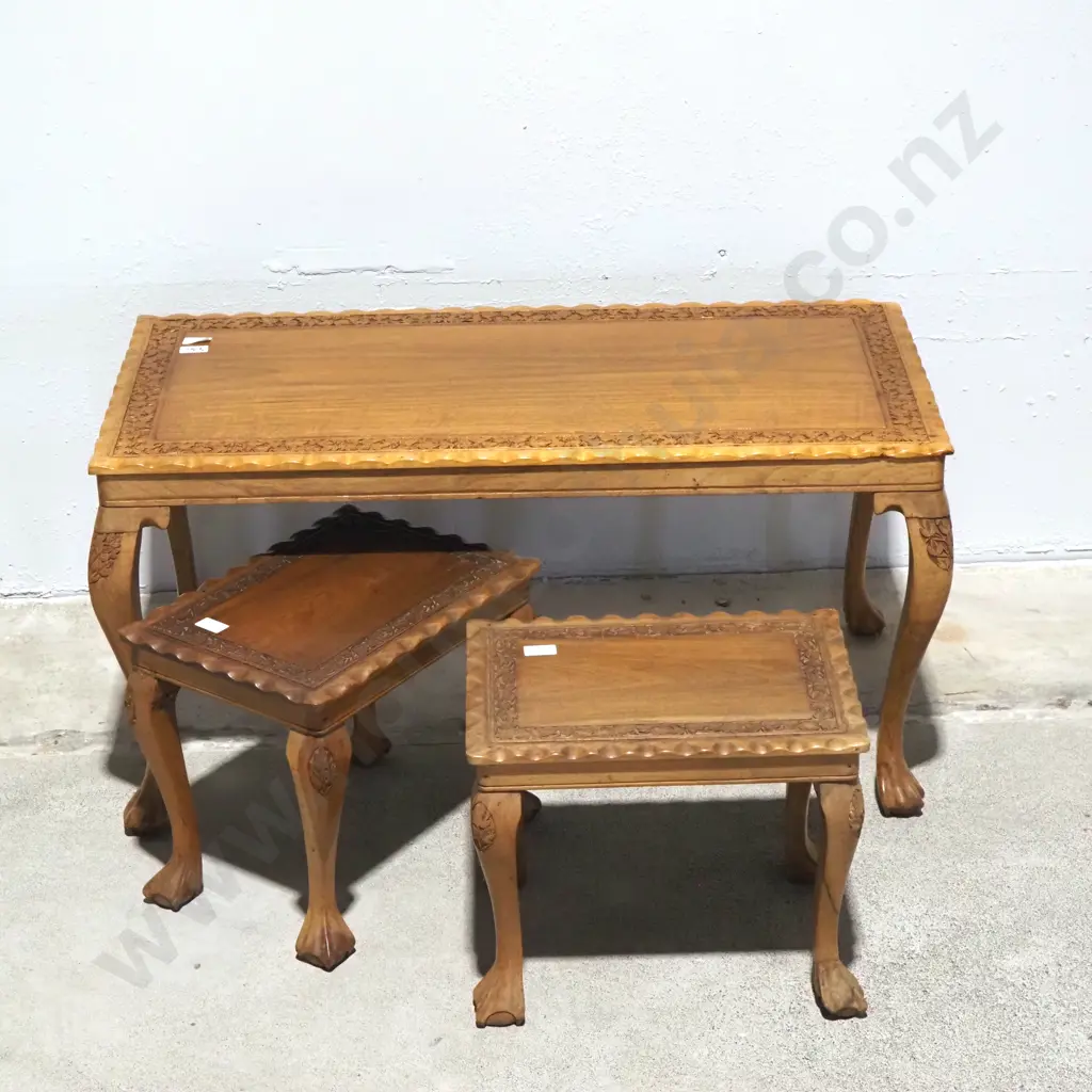 Vintage Coffee Table  With Two Side Tables Below. All Tables with Scalloped & Foliate Carved Border On Cabriole Legs Image 1++