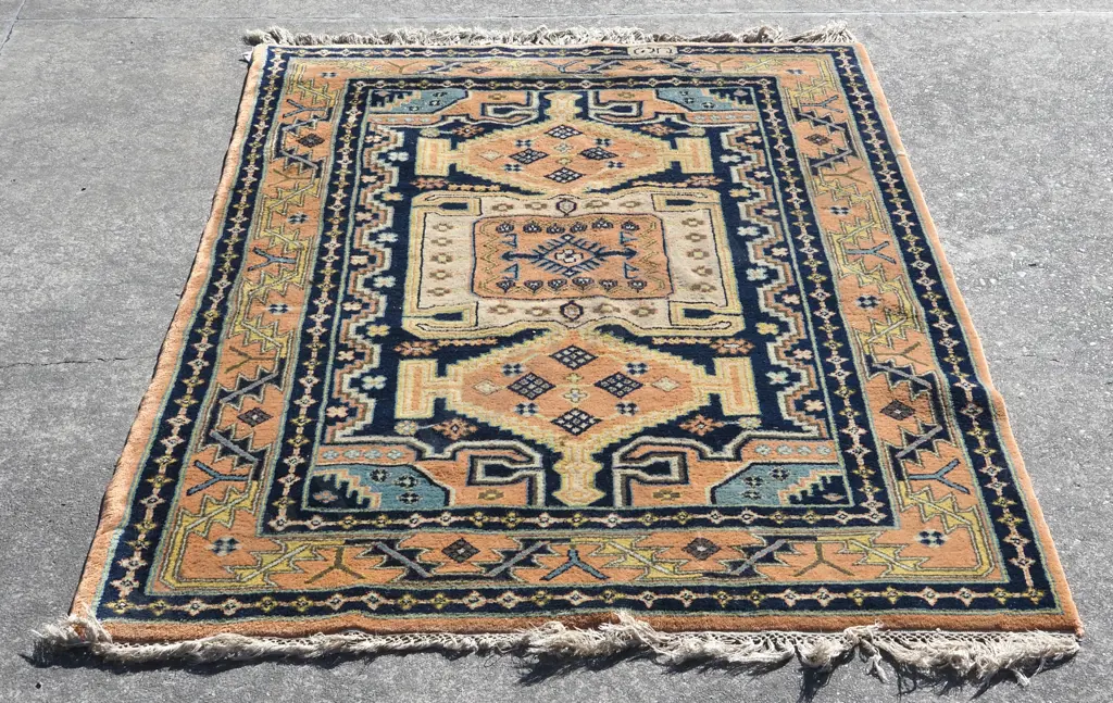 Vintage Wool Rug w Traditional Designs w Central Medallion & a Multi Layered Decorative Border Image 1++
