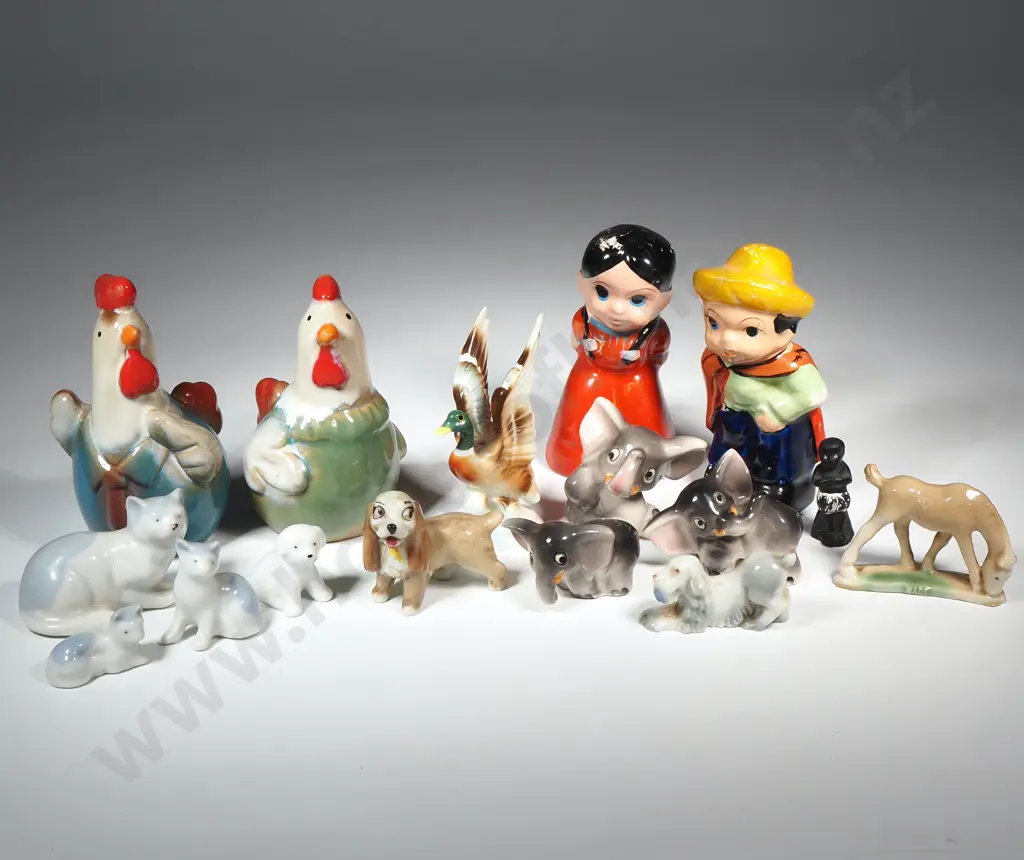 Collection Of Miniature Animals Including A Wade Dog "Lady", A Mallard, Three Elephants, Pair Of Chickens, Three Cats  Image 1++