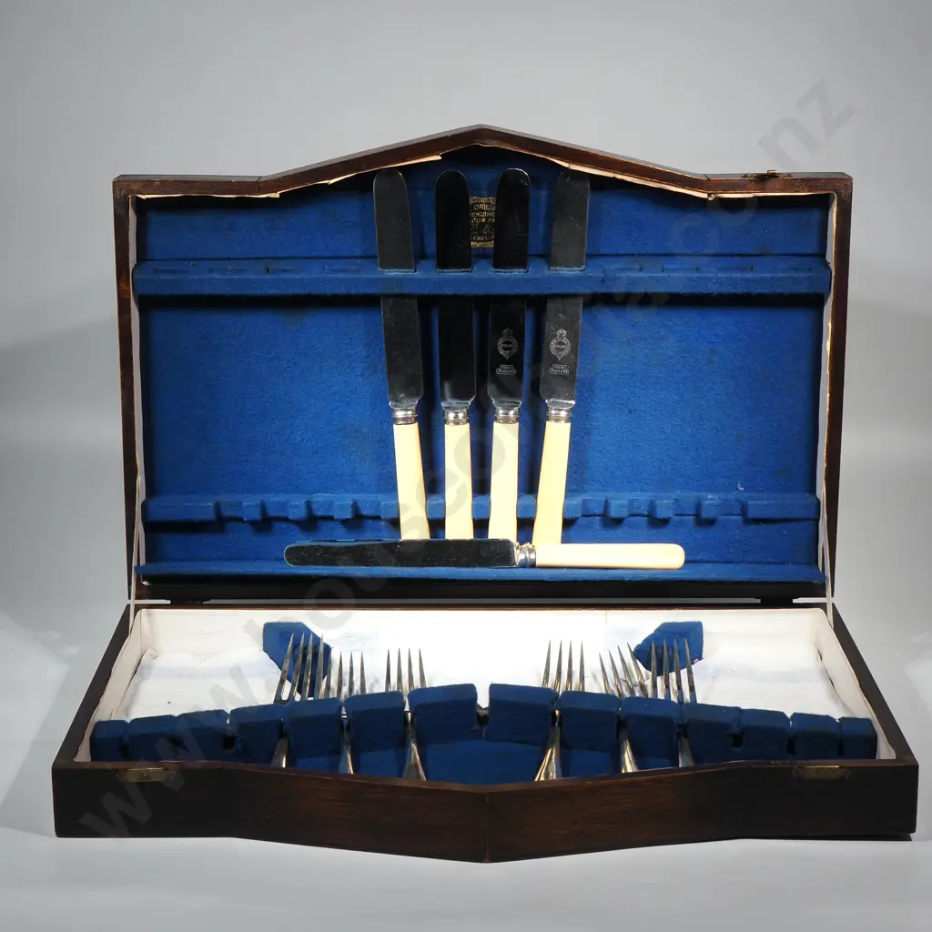 Vintage Cutlery Box Containing Some Four Knives & Forks  Image 1++