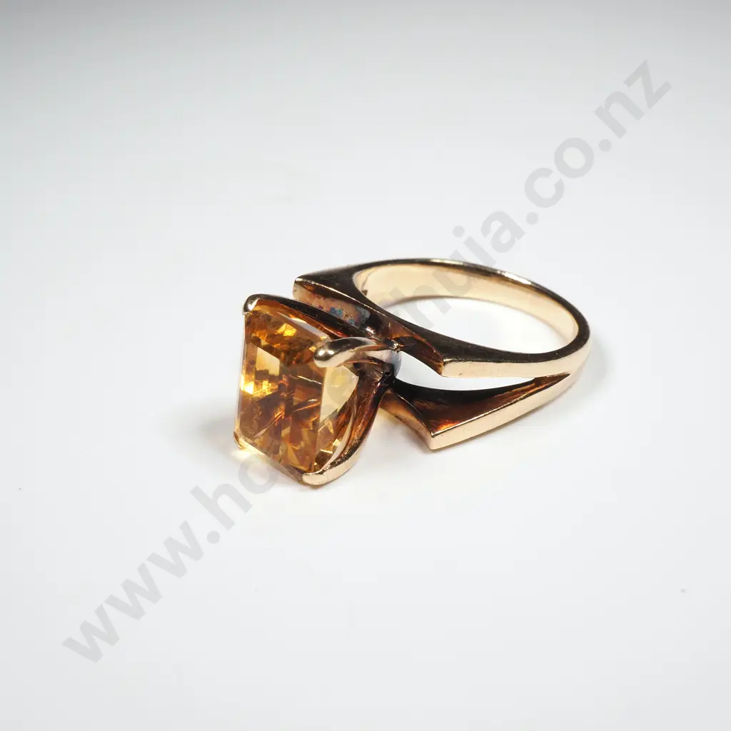 Architectural 11ct Gold Citrine Ring Image 1++