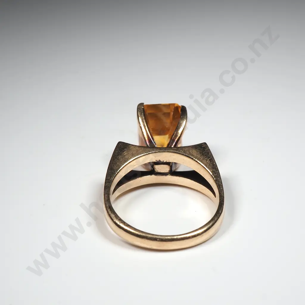 Architectural 11ct Gold Citrine Ring Image 1++