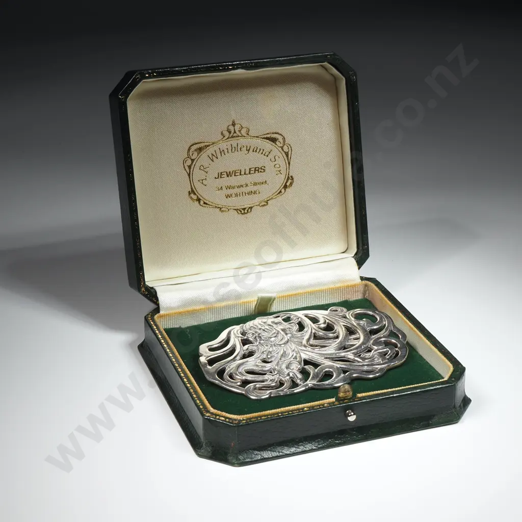 Impressive Sterling Silver Cased Art Nouveau Style Brooch Image 1++