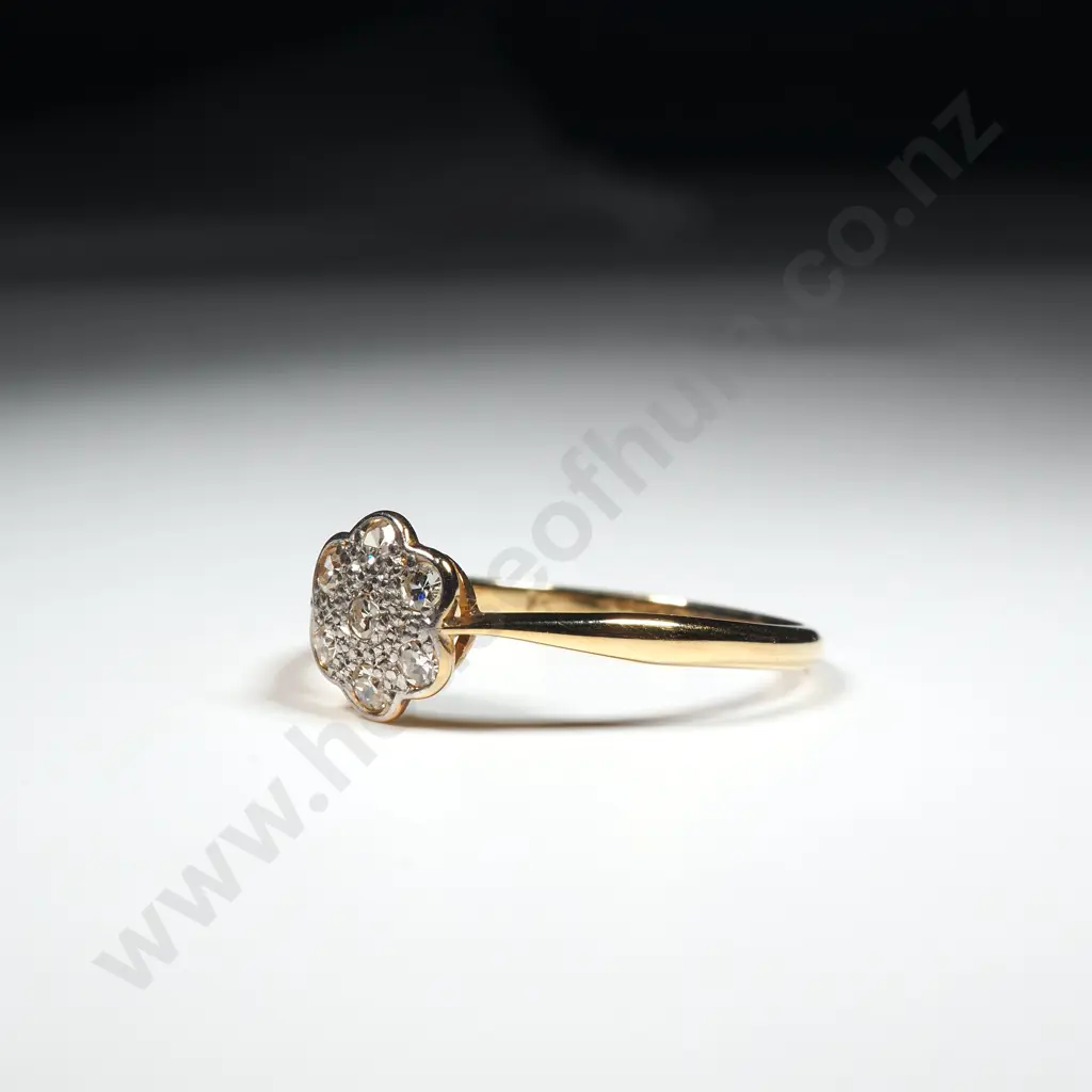 Antique 18ct Gold Diamond Ring in Period New Zealand Jewellers Box Image 1++