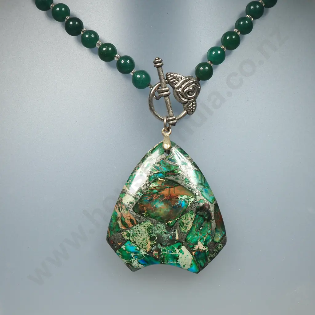 Jade Necklace & Pendant Image 1++
