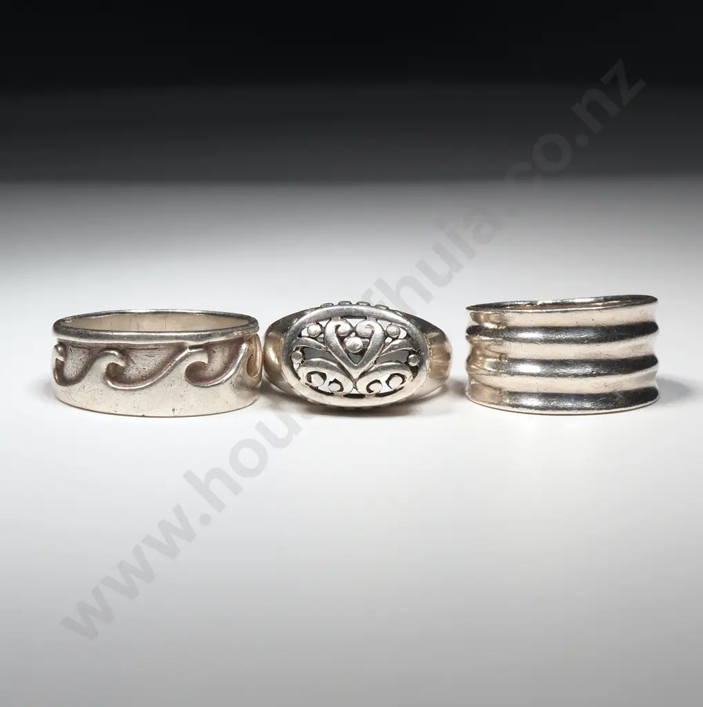 Three Sterling Silver Rings Image 1++