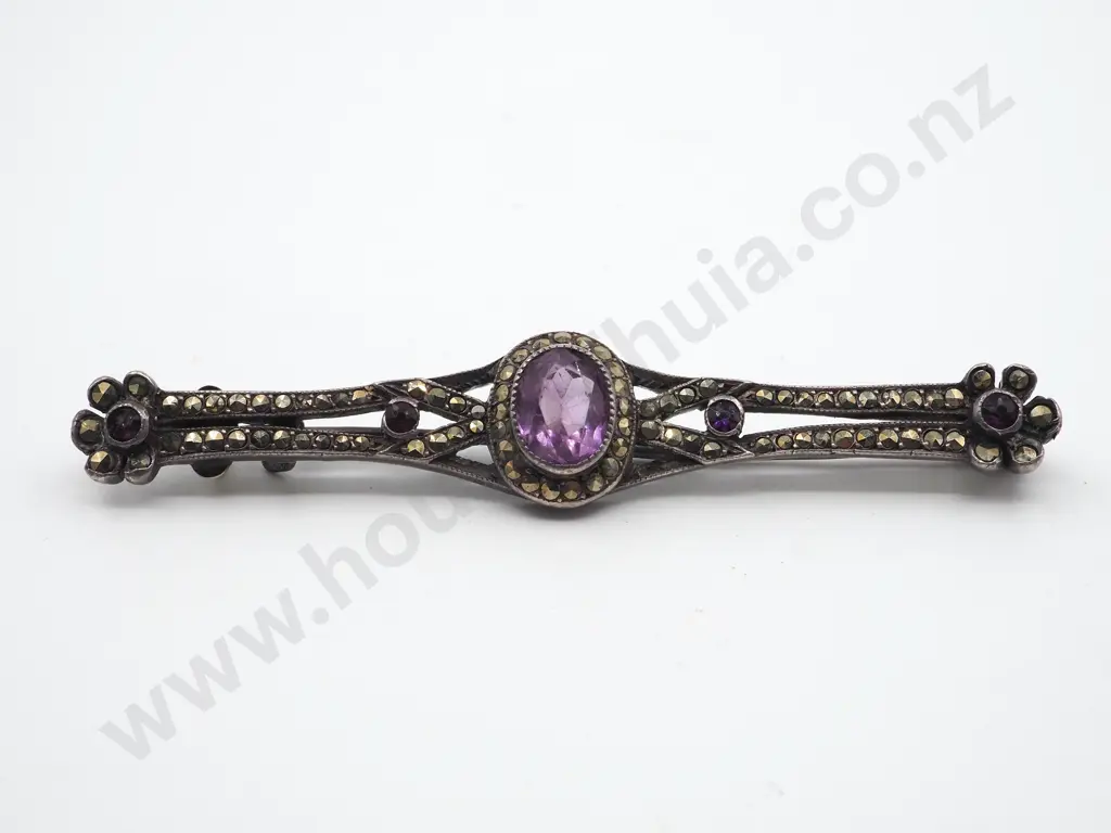 Vintage Sterling Silver Amethyst & Marcasite Brooch Image 1++