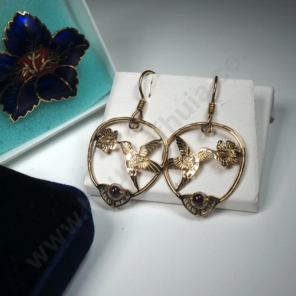 Tie Pin, Brooch & Earrings Image 1++