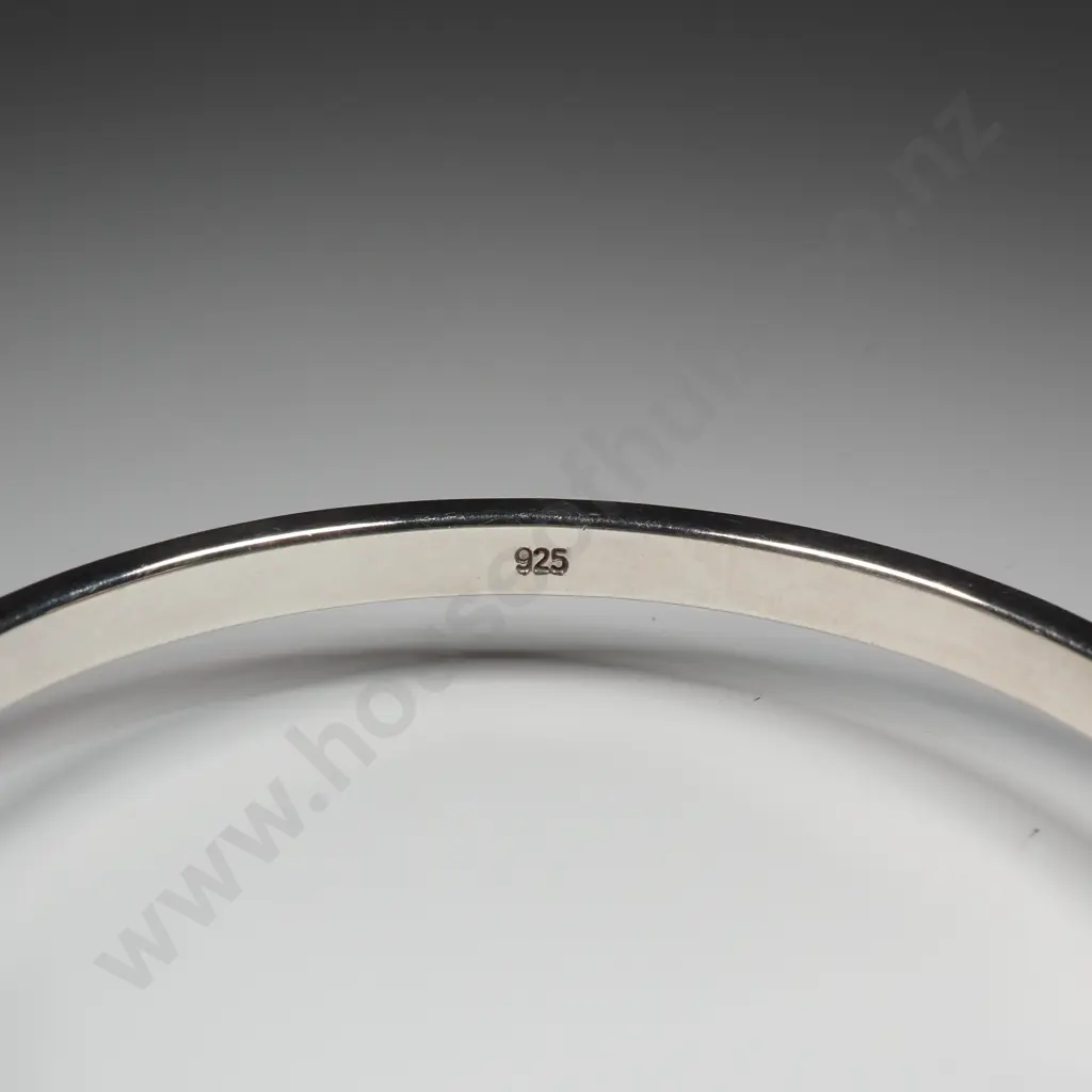 Substantial Sterling Silver Hinged Bracelet Image 1++