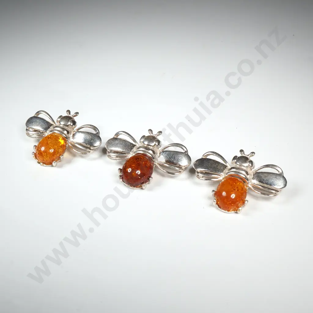 Three Silver Bee & Amber Brooches Image 1++