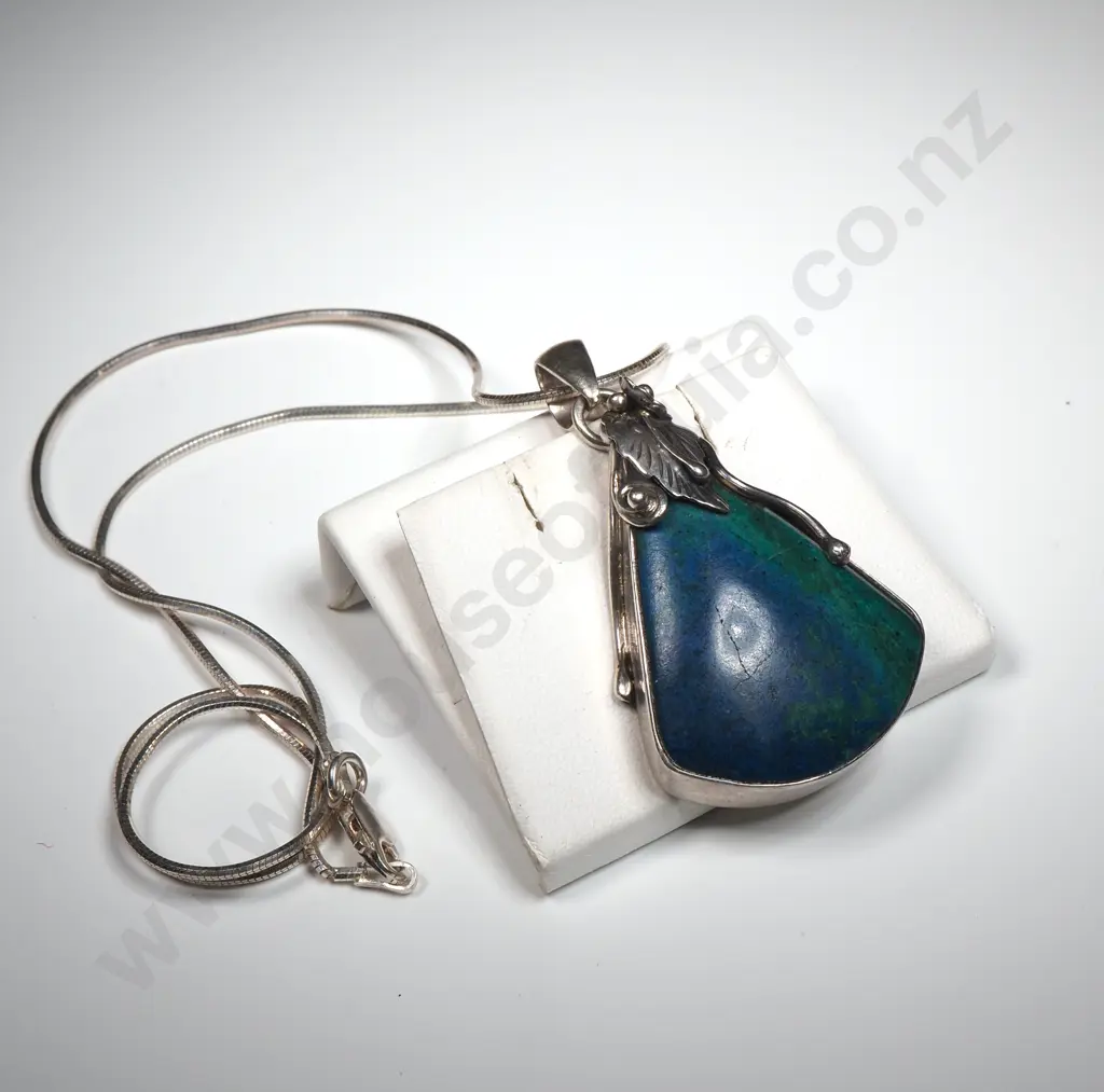 Sterling Silver Stone on Sterling Silver Chain Image 1++