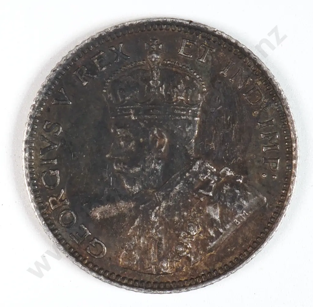 Canada 1911 Ten Cents, Extremely Fine ( Dark Tone ) Image 1++