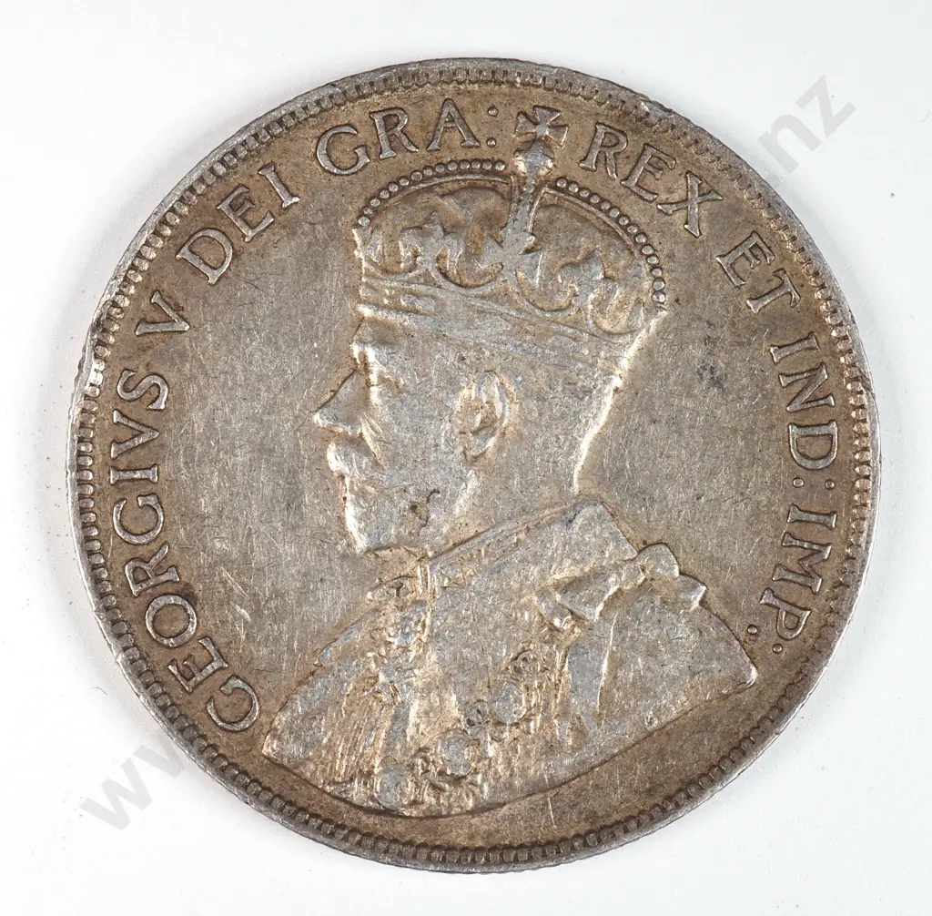 Canada 1918 Fifty Cents, Very Fine Image 1++