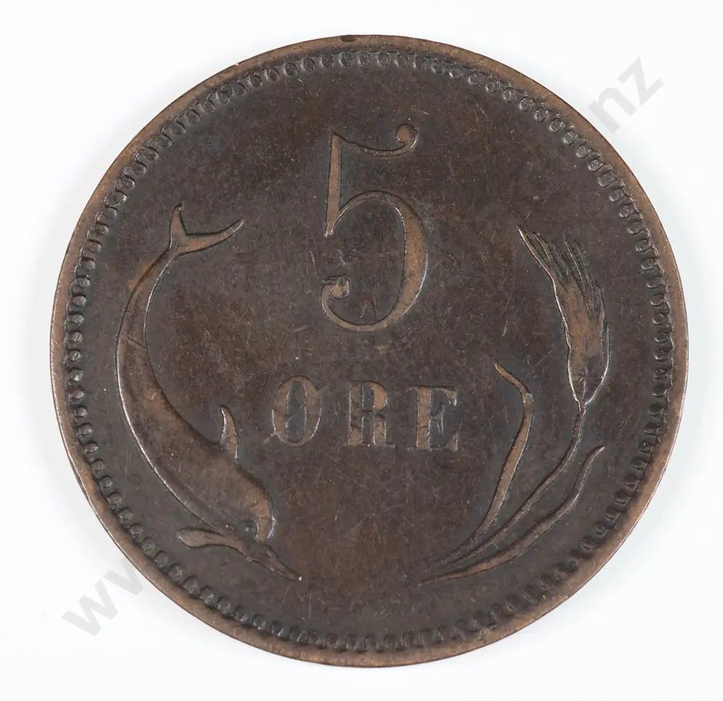Denmark 1882 Five Ore, Very Fine Image 1++