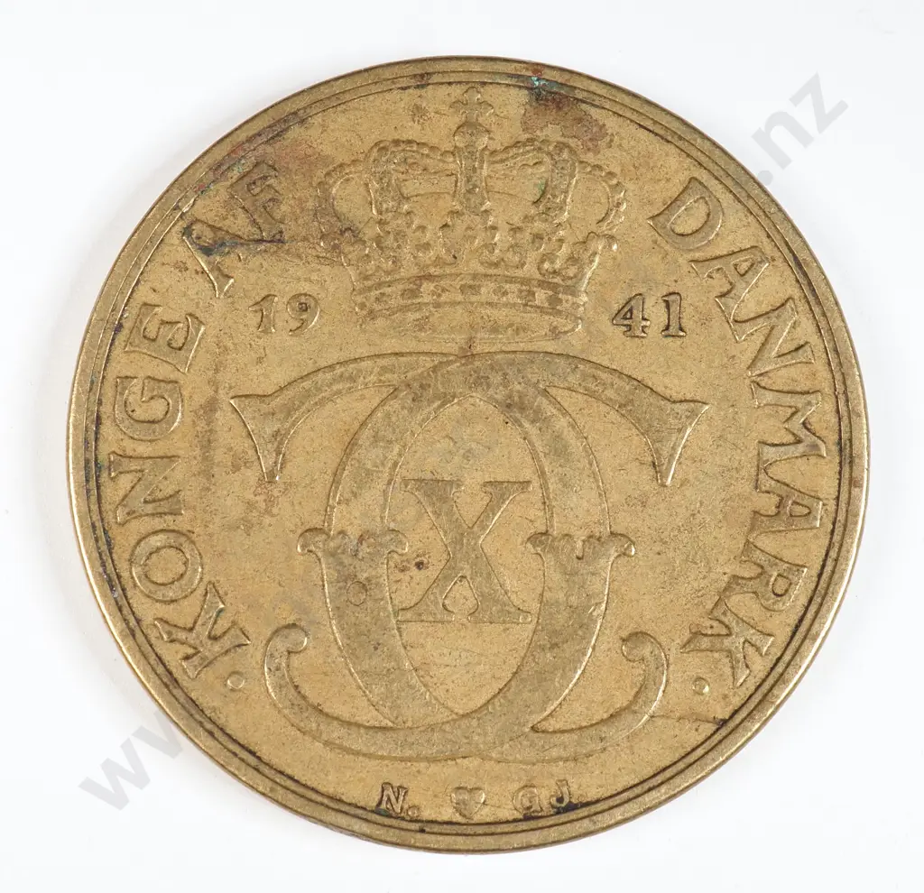 Denmark 1941 Two Kroner, Very Fine Image 1++