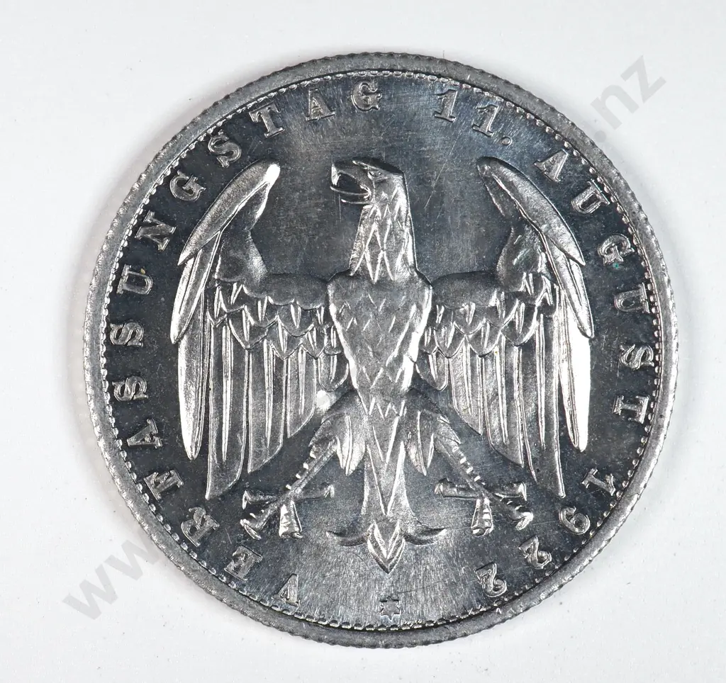 Germany 1922 'A' Three Mark, Uncirculated Image 1++